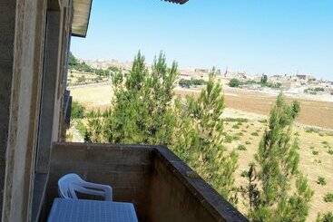 هتل Turabdin