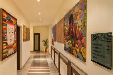 استراحتگاه Dlf City Club 5