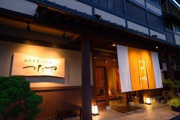 ریوکان Yamamizuki Urara Tsutaya