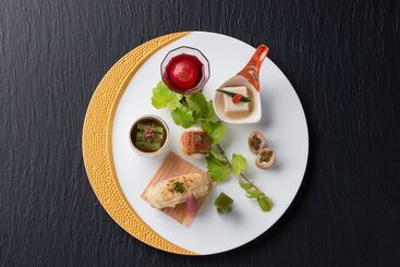 ریوکان Yamamizuki Urara Tsutaya