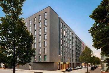 هتل Super 8 By Wyndham Hamburg Mitte