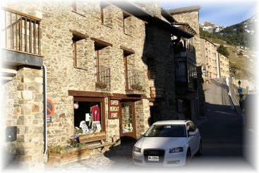 Apartaments Casa Vella Popaire