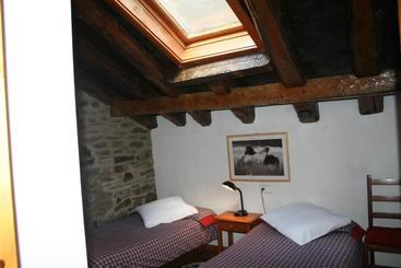 Apartaments Casa Vella Popaire