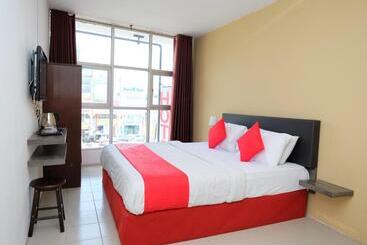 Grand City Hotel 2 By Oyo Rooms
