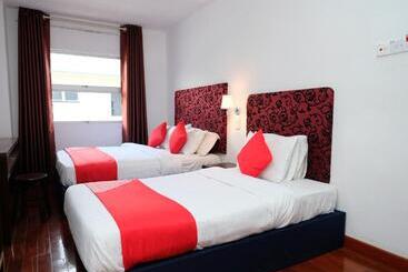 Grand City Hotel 2 By Oyo Rooms