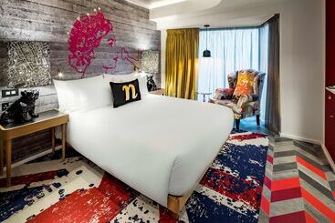 هتل Nhow London