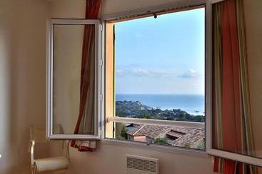 هتل Residence Les Hameaux De Santa Giulia