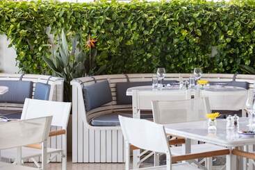هتل Mr. C Miami  Coconut Grove