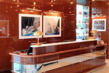 هتل Mr. C Miami  Coconut Grove