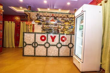 هتل Omega By Oyo Rooms