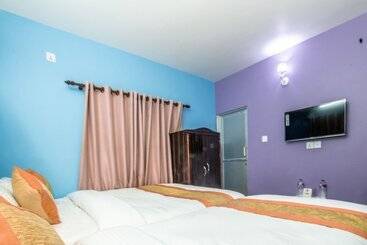 هتل Omega By Oyo Rooms
