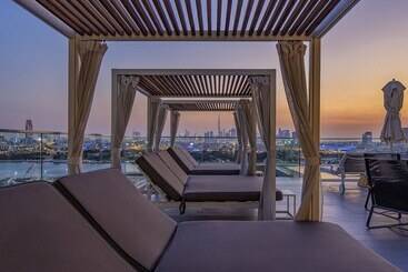 هتل Al Bandar Rotana – Dubai Creek