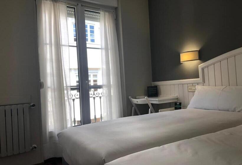 Hôtel Alda Miramar Rooms