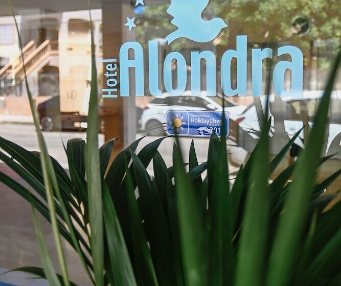 Hotel Alondra