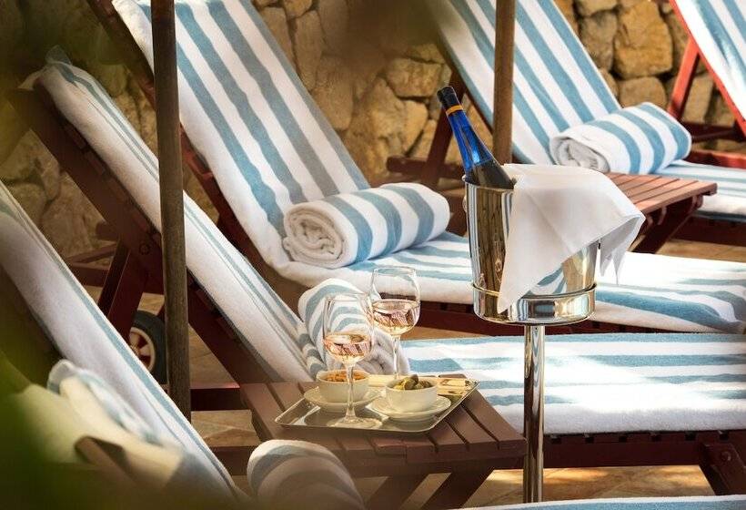 هتل Cala Sant Vicenç   Adults Only