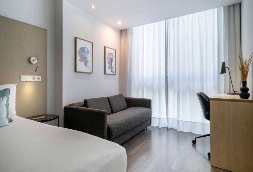 هتل Innside by Meliá Palma Center