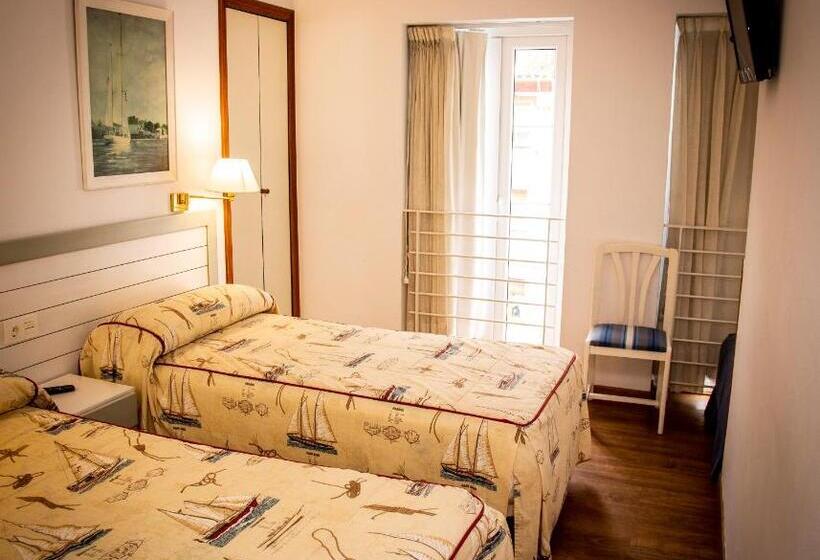 هتل Isabel Rooms   Suarez Inclán 38