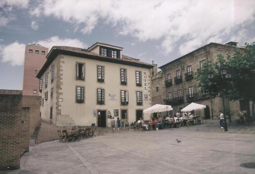 Hôtel La Casona De Jovellanos