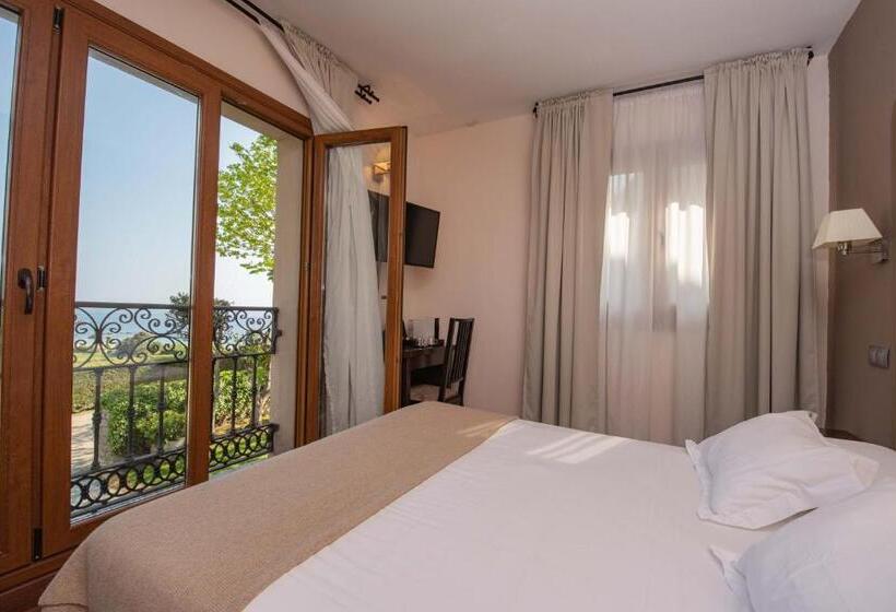 فندق La Portilla