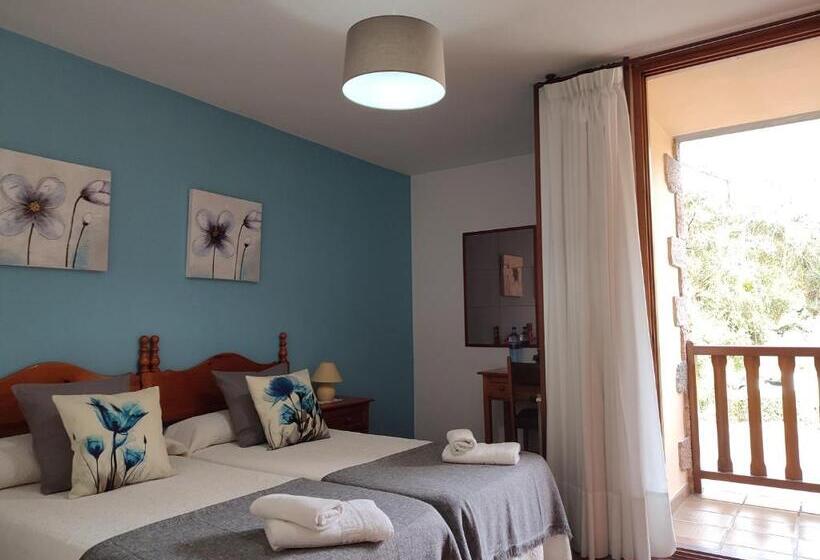 هتل La Salmonera Cangas De Onís