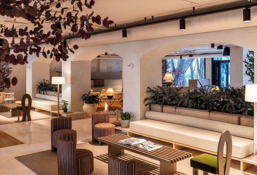 בית מלון כפרי Mercure Benidorm