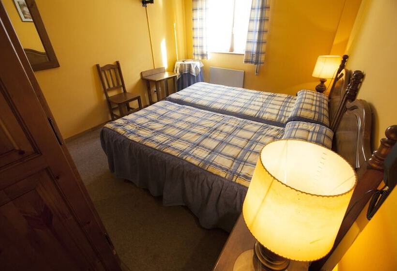هتل Pension Monteverde