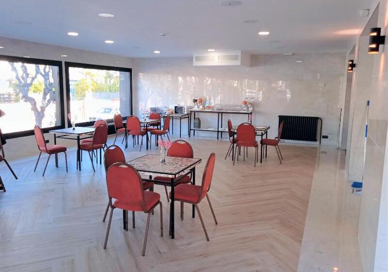 Fotos del hotel 153:  13