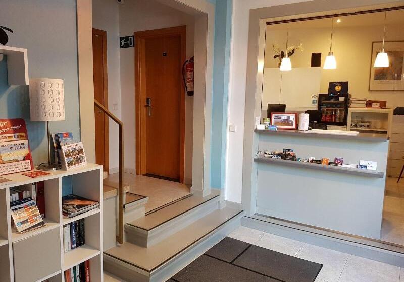 هتل Alexandra Sitges