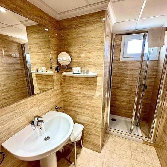 Fotos del hotel Arenal:  40