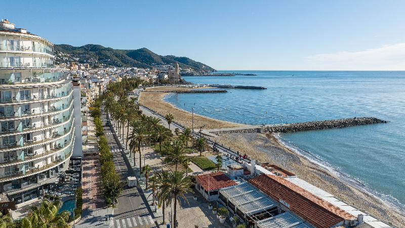 هتل Calipolis