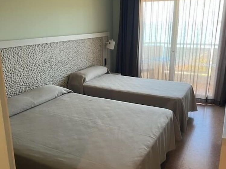 Fotos del hotel Caprici Beach  & Spa:  14