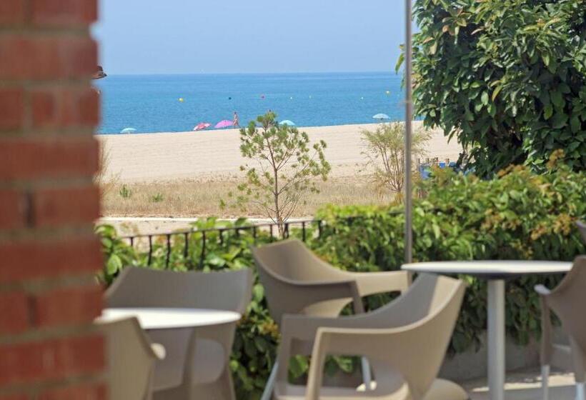فندق Rocatel
