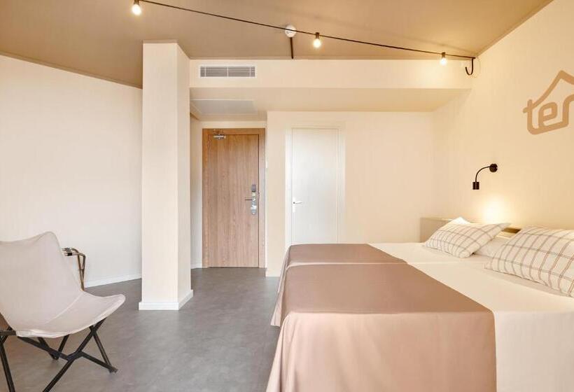 هتل tent Palmanova