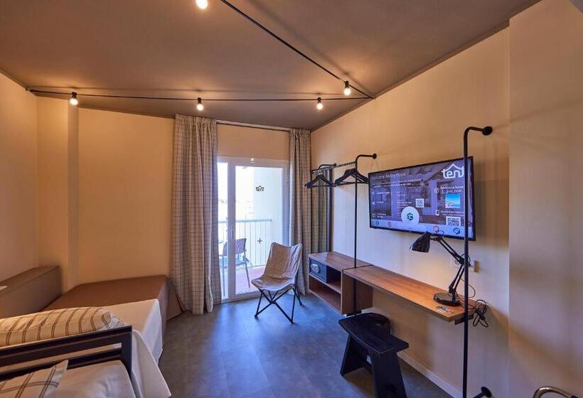 هتل tent Palmanova