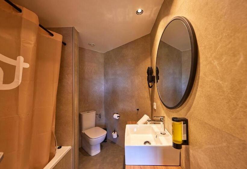 هتل tent Palmanova