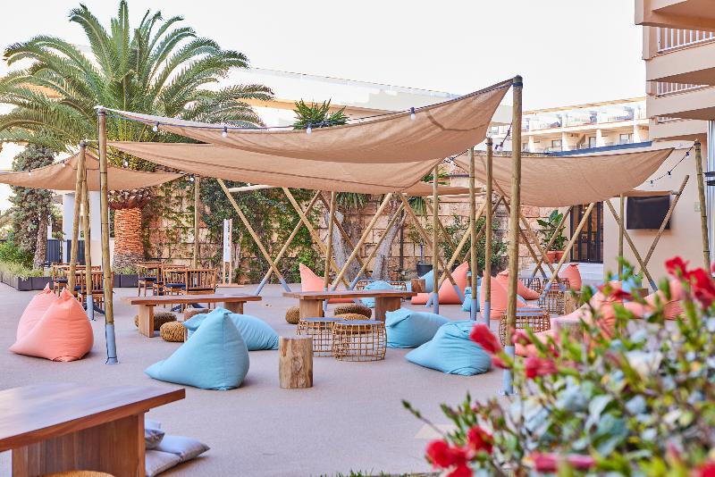 هتل tent Palmanova