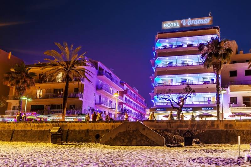 هتل Voramar