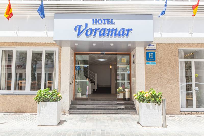 هتل Voramar