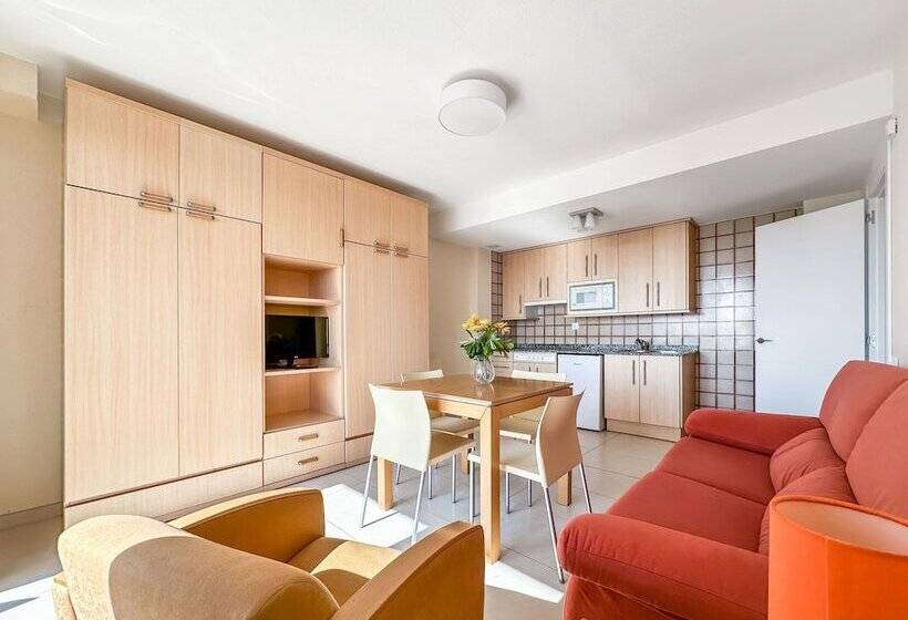 Apartamentos Los Arces