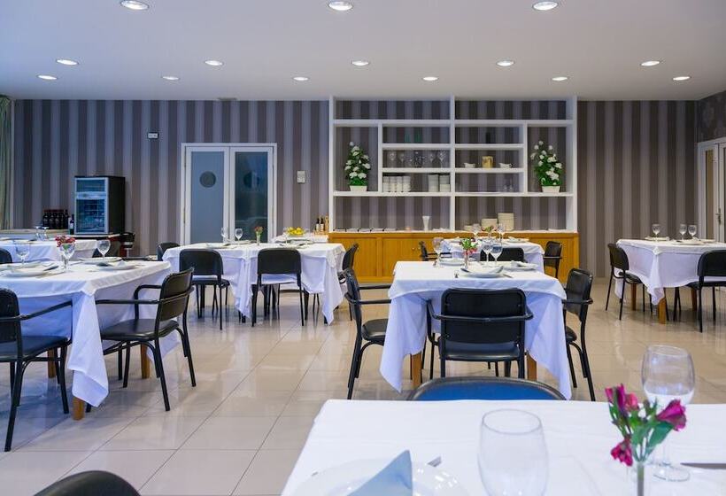 Apartamentos Los Arces