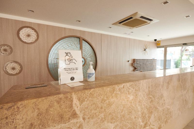 Fotos del hotel Checkin Blanes:  16