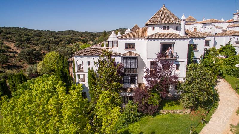 هتل Finca La Bobadilla