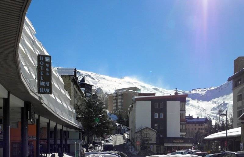 هتل Mont Blanc