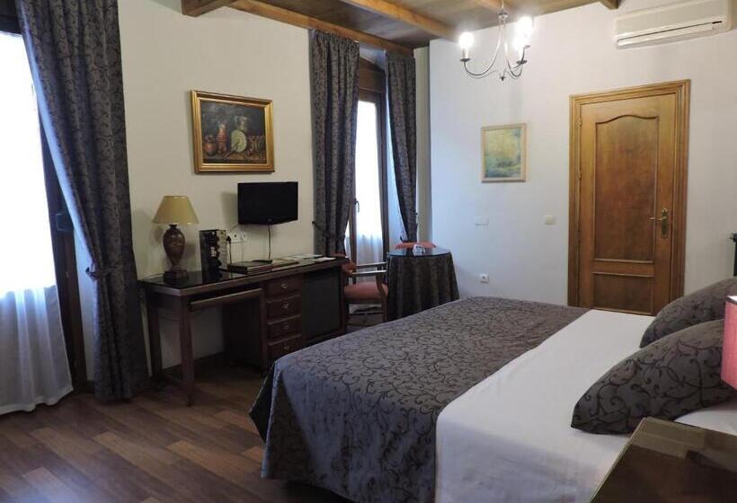 هتل Palacio De Onate