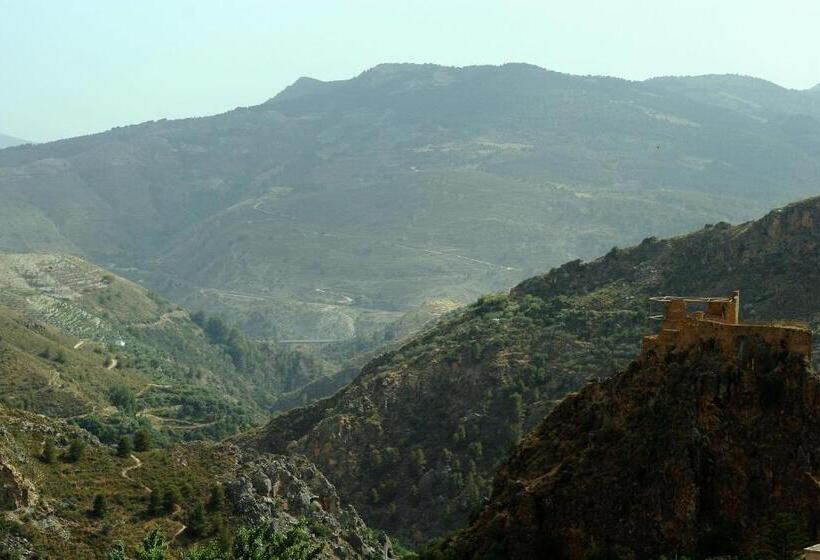 هتل روستایی Lanjaron