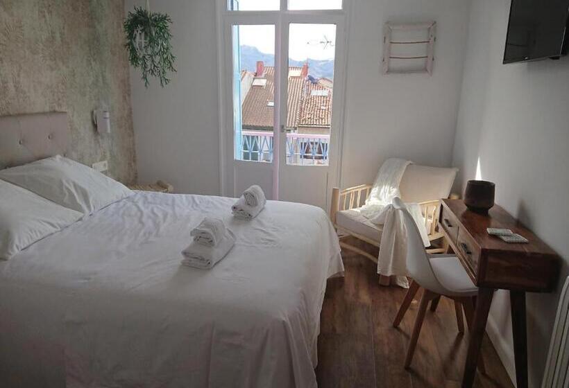 هتل San Nikolas Sea Views