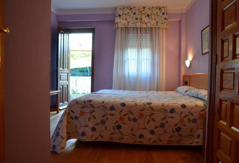 Fotos del hotel Surfances:  44