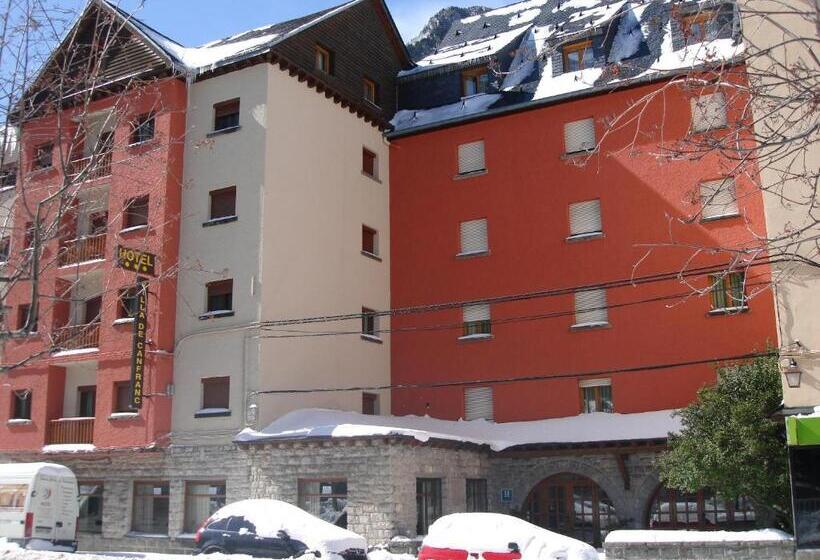 فندق Villa De Canfranc