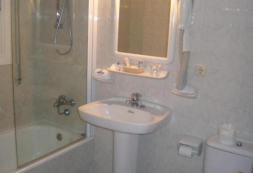 Fotos del hotel Ancora:  30 Fotos del hotel Ancora:  30