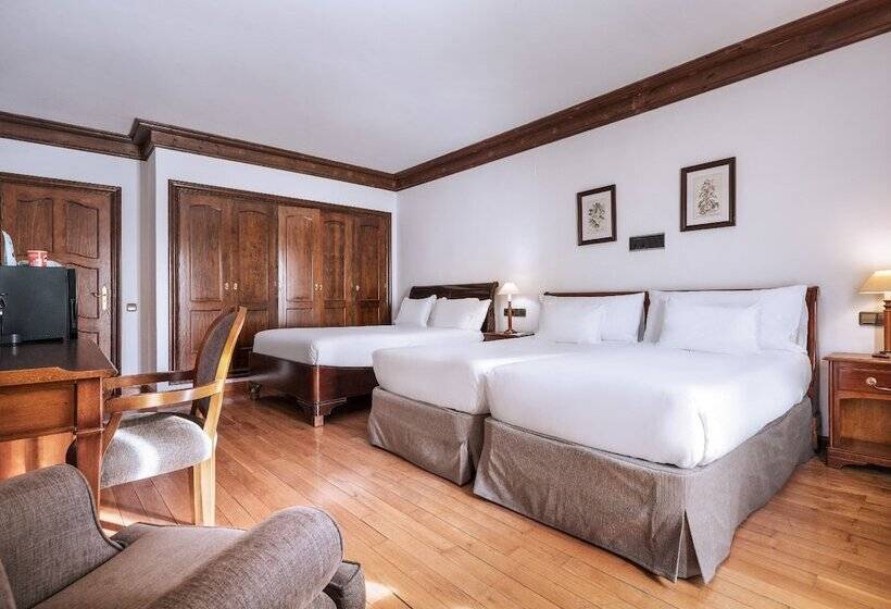 هتل Meliá de Tredós